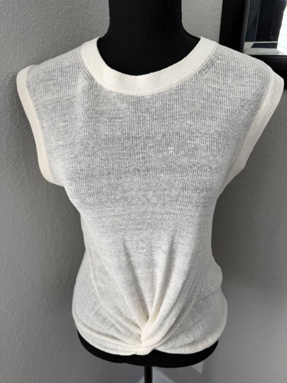 VERONICA BEARD Kellen Twist Front Sleeveless Linen Sweater Ivory Medium - Picture 5 of 12